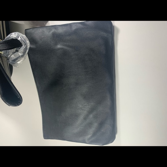 Betsey Johnson Black And White Striped Tote with Patches BRAND NEW WITH TAGS - Picture 4 of 13